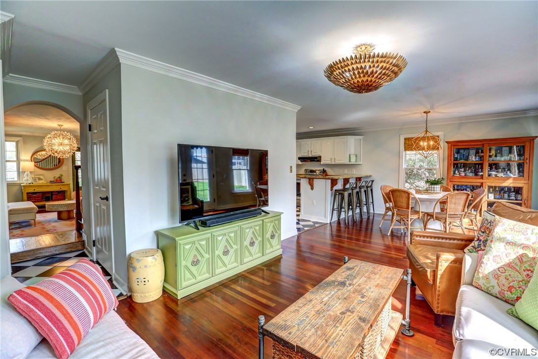 903 Baldwin Road Henrico, VA 23229 - Photo 25 of 46 a living room with furniture and a flat screen tv