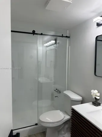 $2,450 | 1865 79th Street Causeway, Unit PHD, North Bay Village, FL 33141