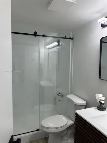 $2,450 | 1865 79th Street Causeway, Unit PHD, North Bay Village, FL 33141