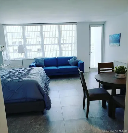 $2,600 | 100 Lincoln Road, Unit 707, Miami Beach, FL 33139
