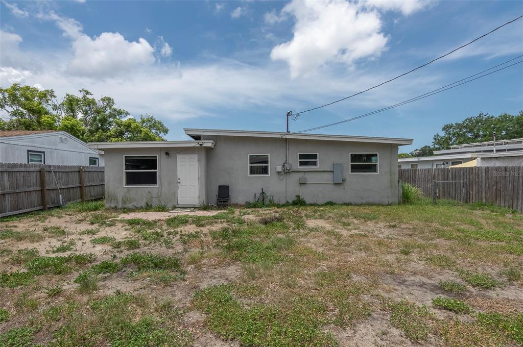 5255 45th Avenue North St. Petersburg, FL 33709 - Photo 21 of 24