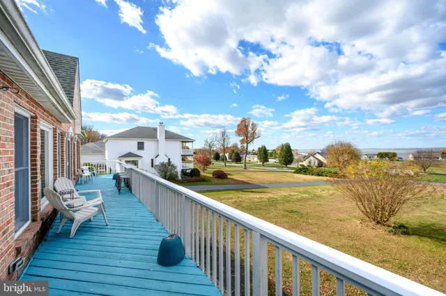 a bedroom with a bed and a walk in closet