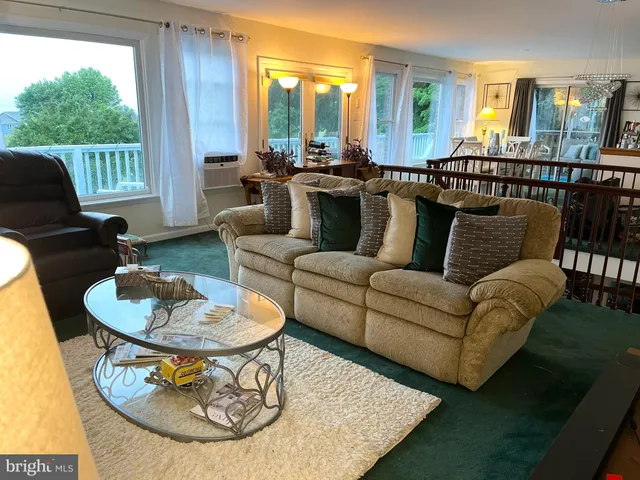 $625,000 | 148 Bay Circle, Earleville, MD 21919