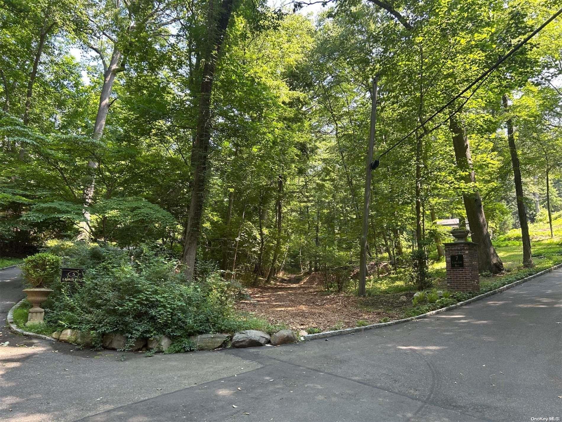Laurel Cove Road Oyster Bay, NY 11771 - Photo 1 of 1 a view of outdoor space and yard