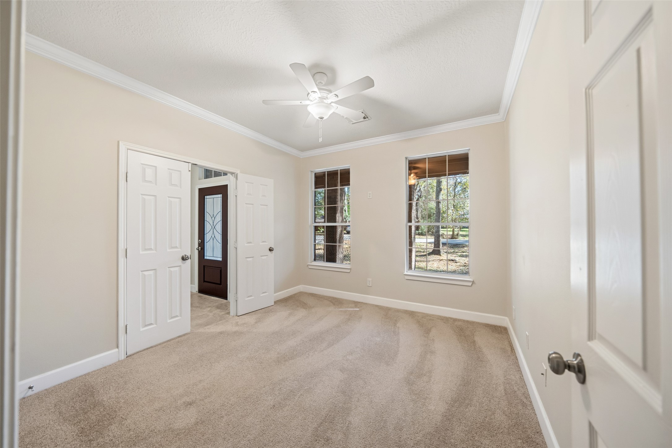 29627 Spring Forest Drive Spring, TX 77386 - Photo 18 of 29 Study or 5th bedroom at front of house.