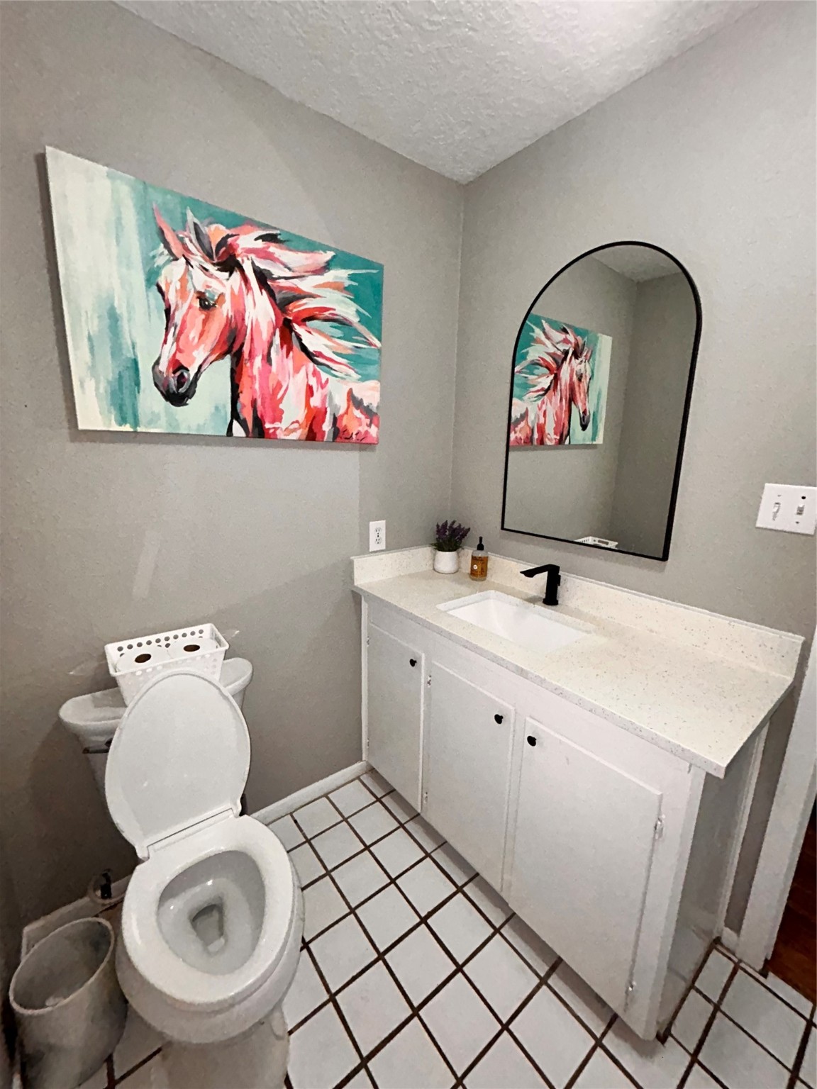 8118 Hamilton Road Brookshire, TX 77423 - Photo 4 of 22 a bathroom with a toilet a sink and mirror