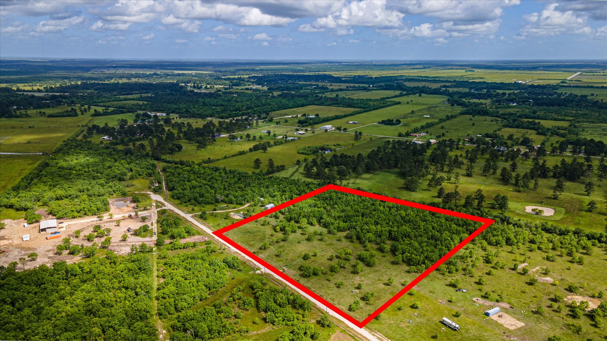 348 Private Road Liberty, TX 77575 - Photo 5 of 37