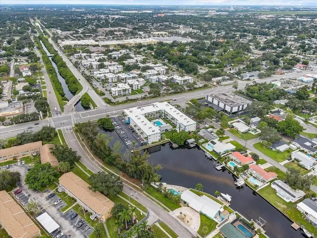 $1,800 | 350 79th Avenue North, Unit 204, St. Petersburg, FL 33702