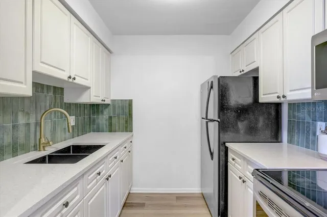 $1,800 | 350 79th Avenue North, Unit 204, St. Petersburg, FL 33702