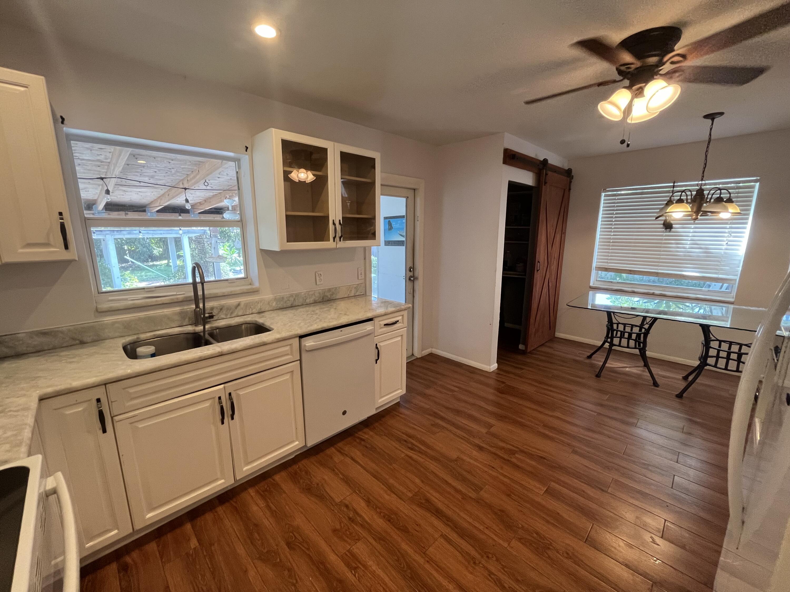 334 Anderson Road Lantana, FL 33462 - Photo 14 of 21 IMG_0641