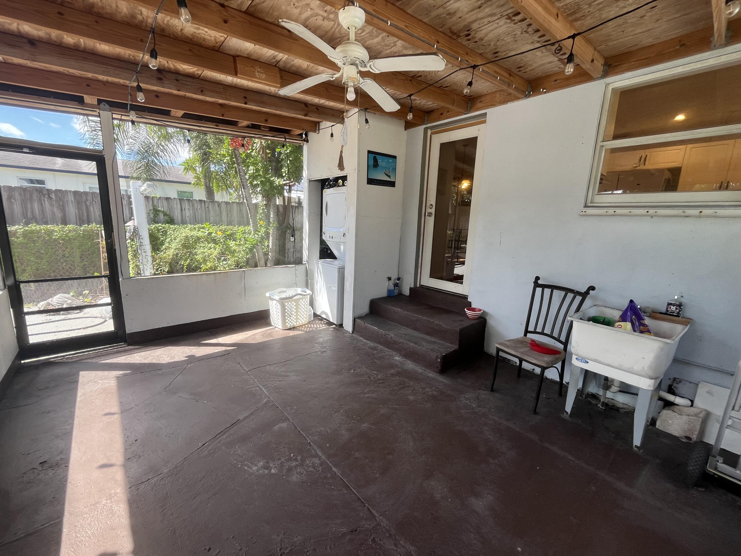 334 Anderson Road Lantana, FL 33462 - Photo 7 of 21 IMG_0649