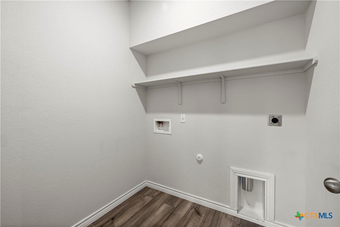 6243 Matagorda Road Belton, TX 76513 - Photo 22 of 27 a view of small space