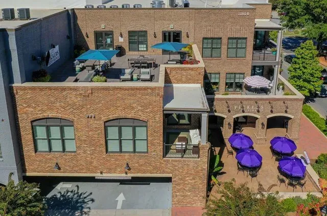 $3,356 | 1180 Canton Street, Unit 128, Roswell, GA 30075