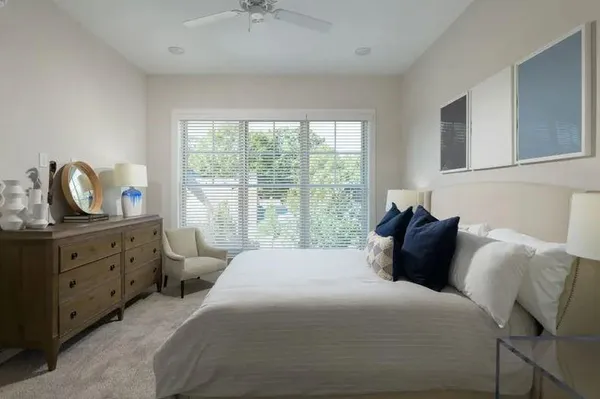 $3,356 | 1180 Canton Street, Unit 128, Roswell, GA 30075