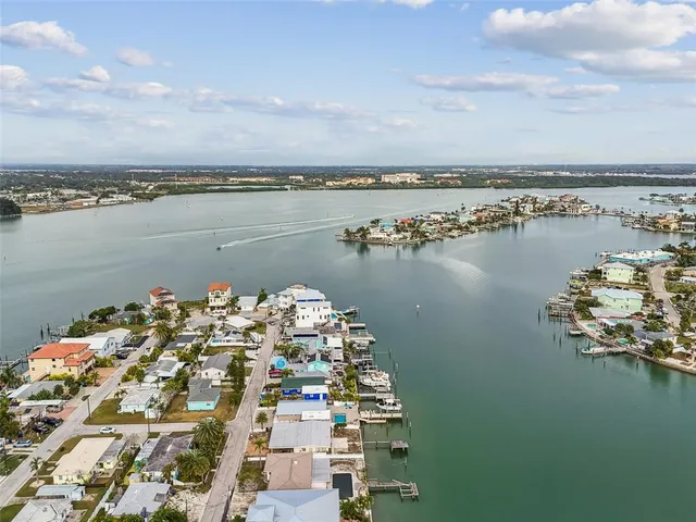$850,000 | 247 144th Avenue, Madeira Beach, FL 33708