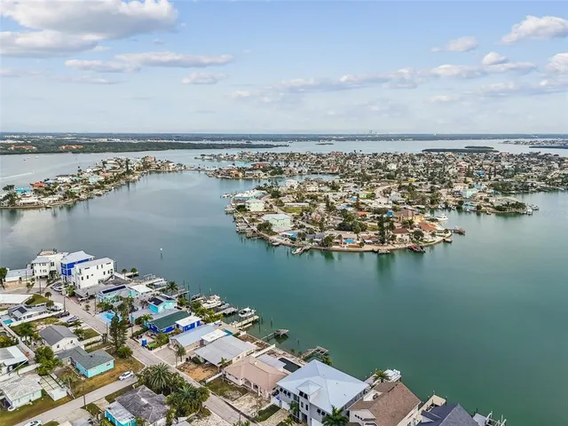 $850,000 | 247 144th Avenue, Madeira Beach, FL 33708
