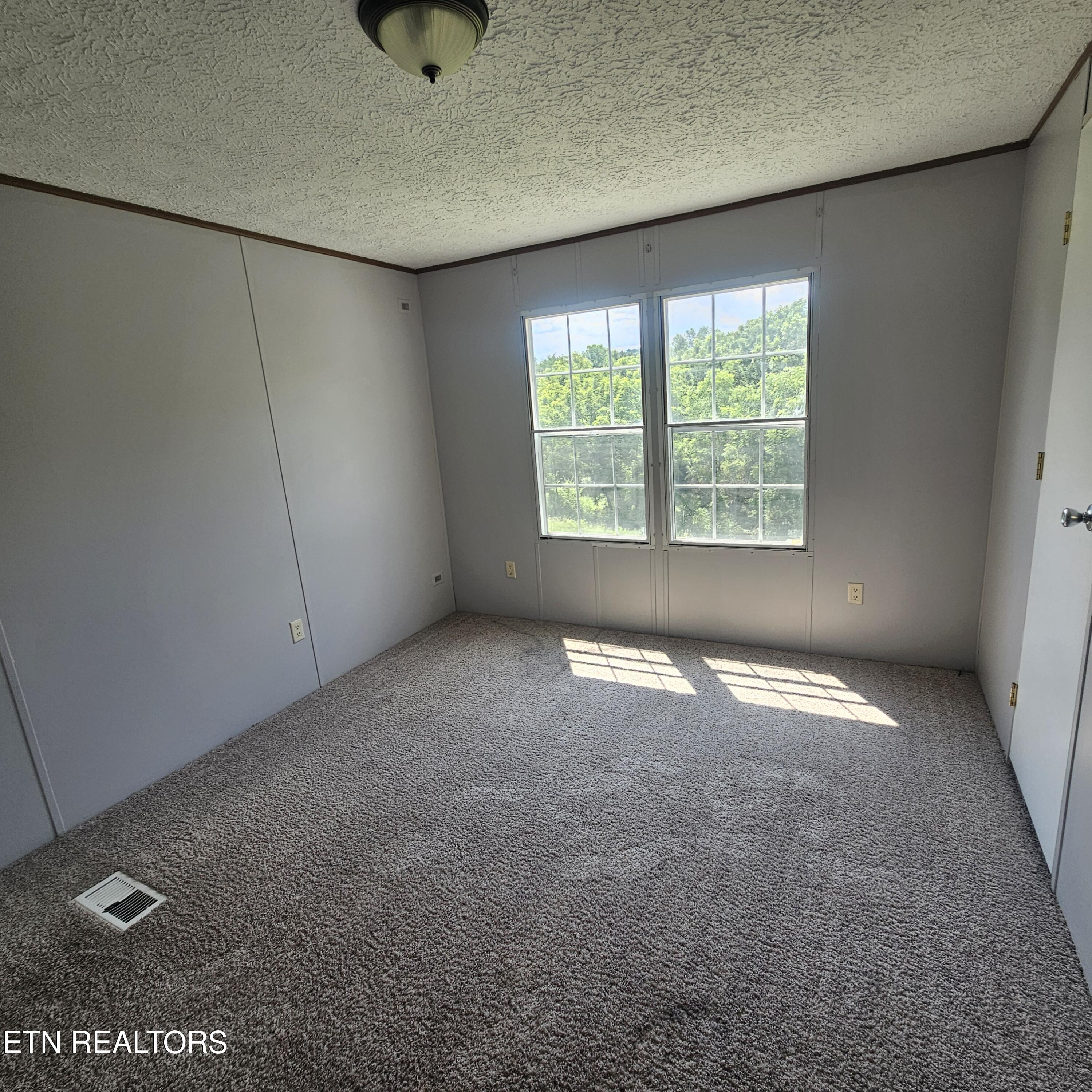 121 Harness Road New Tazewell, TN 37825 - Photo 21 of 59 20260709_115506