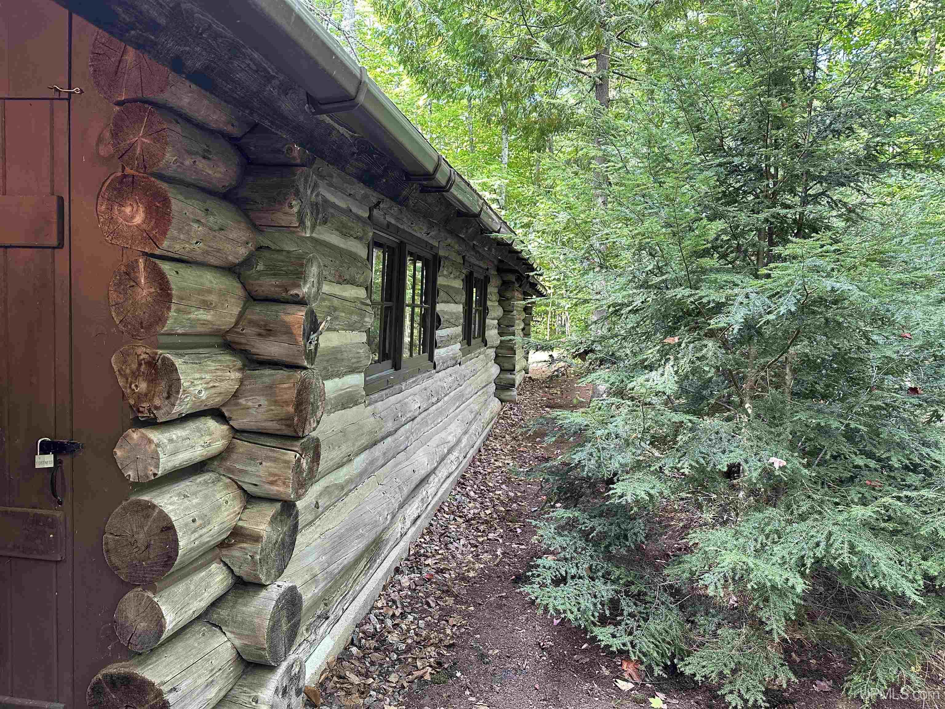 10695 Government Road Manistique, MI 49854 - Photo 21 of 47