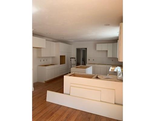 290 Putnam Hill Road Sutton, MA 01590 - Photo 5 of 8