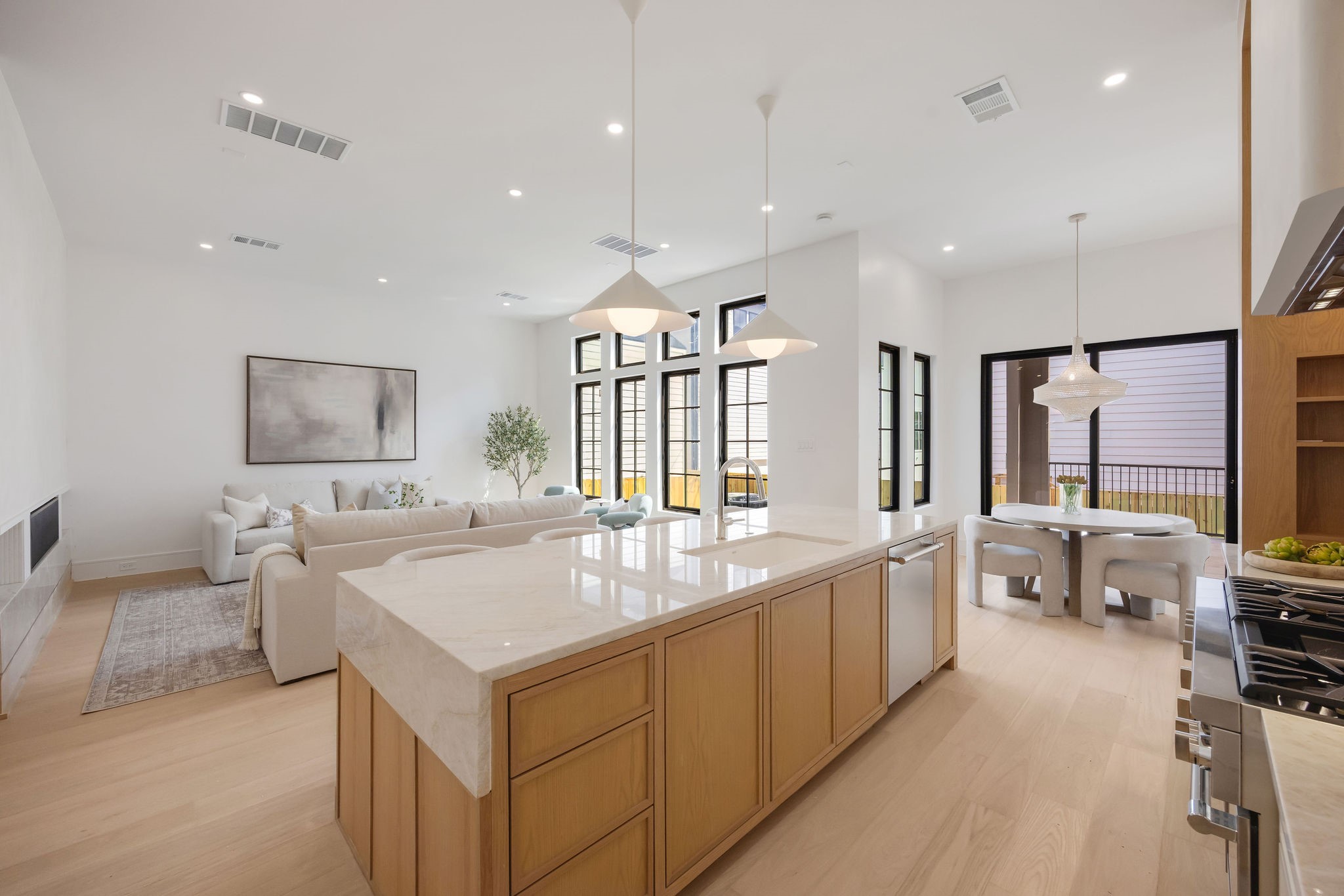616 Ridge Street Houston, TX 77009 - Photo 19 of 48 Gallery Image 19