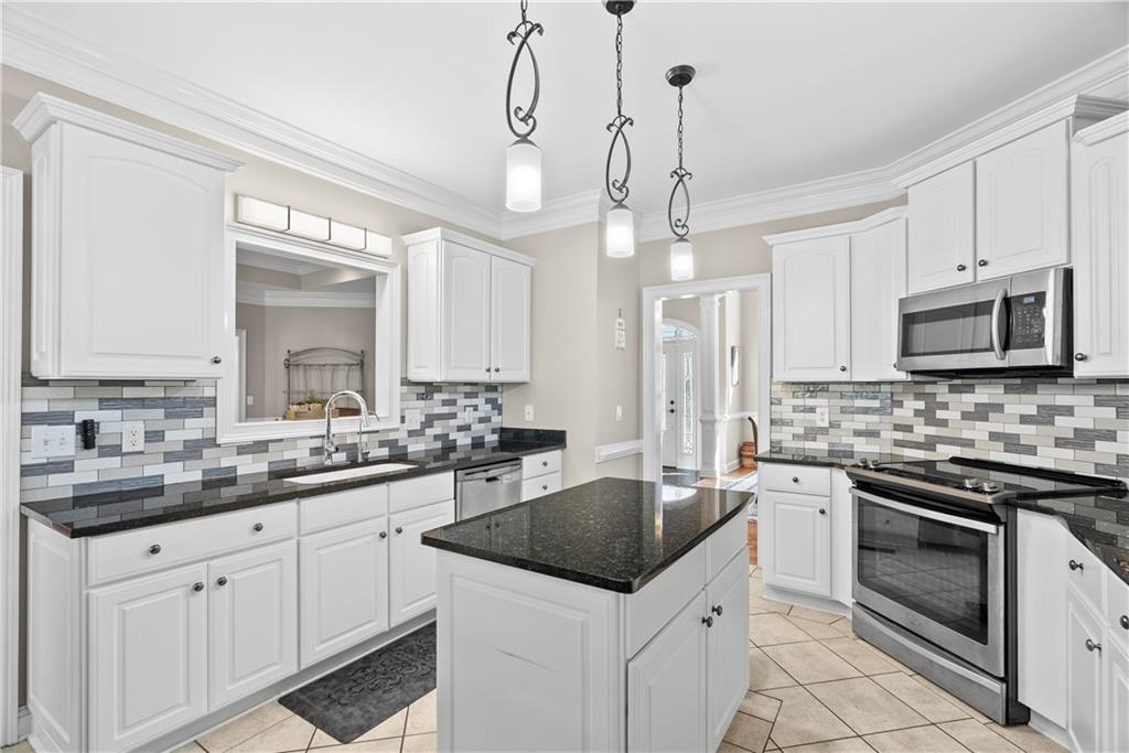 153 York Place Calhoun, GA 30701 - Photo 18 of 42