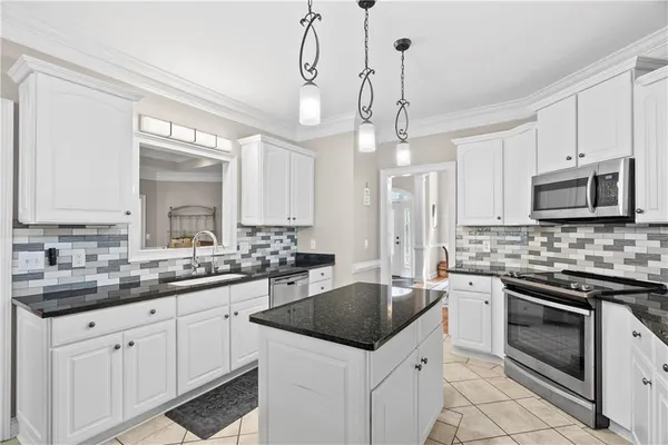 $799,900 | 153 York Place, Calhoun, GA 30701