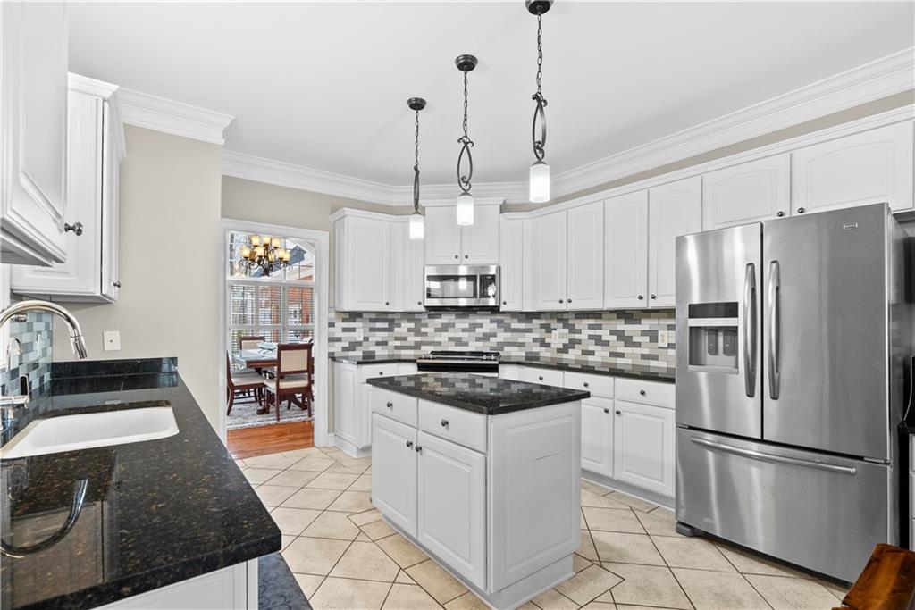 153 York Place Calhoun, GA 30701 - Photo 6 of 42