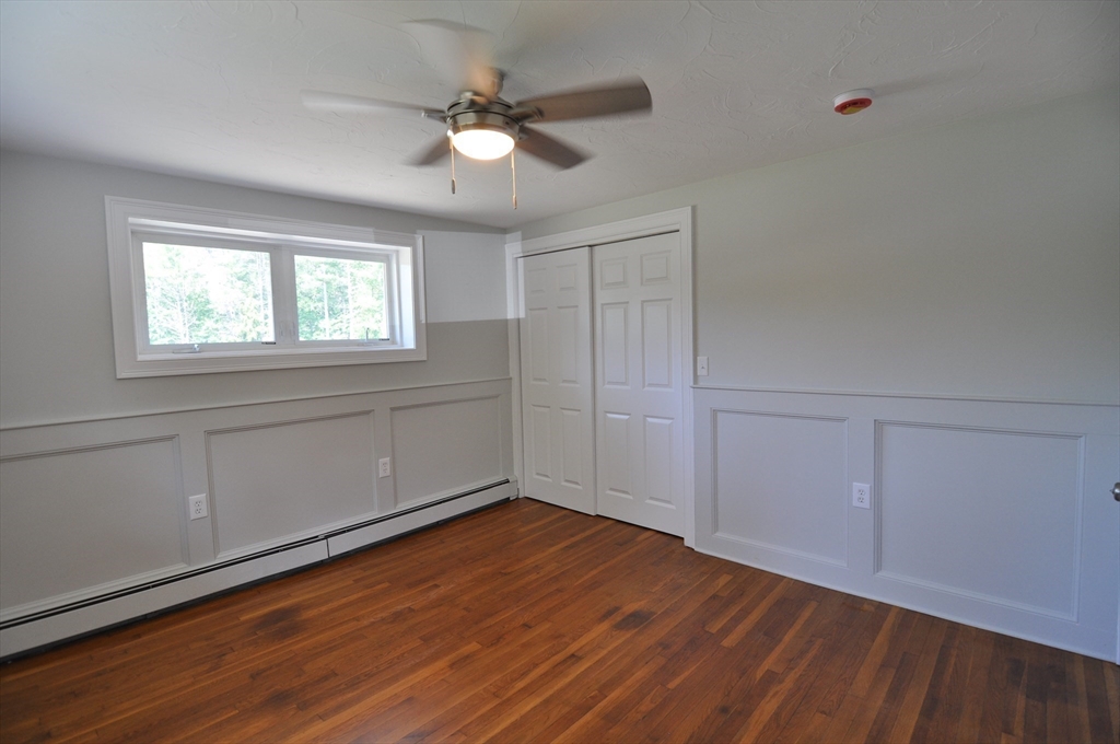 107 Warren Road Townsend, MA 01469 - Photo 19 of 37