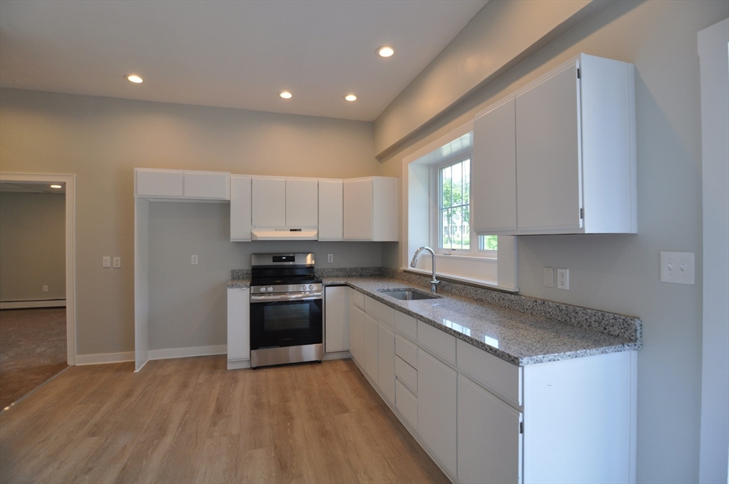 107 Warren Road Townsend, MA 01469 - Photo 22 of 37