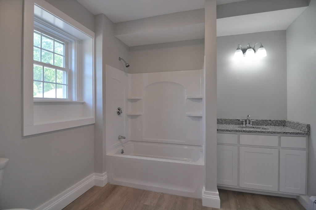 107 Warren Road Townsend, MA 01469 - Photo 24 of 37