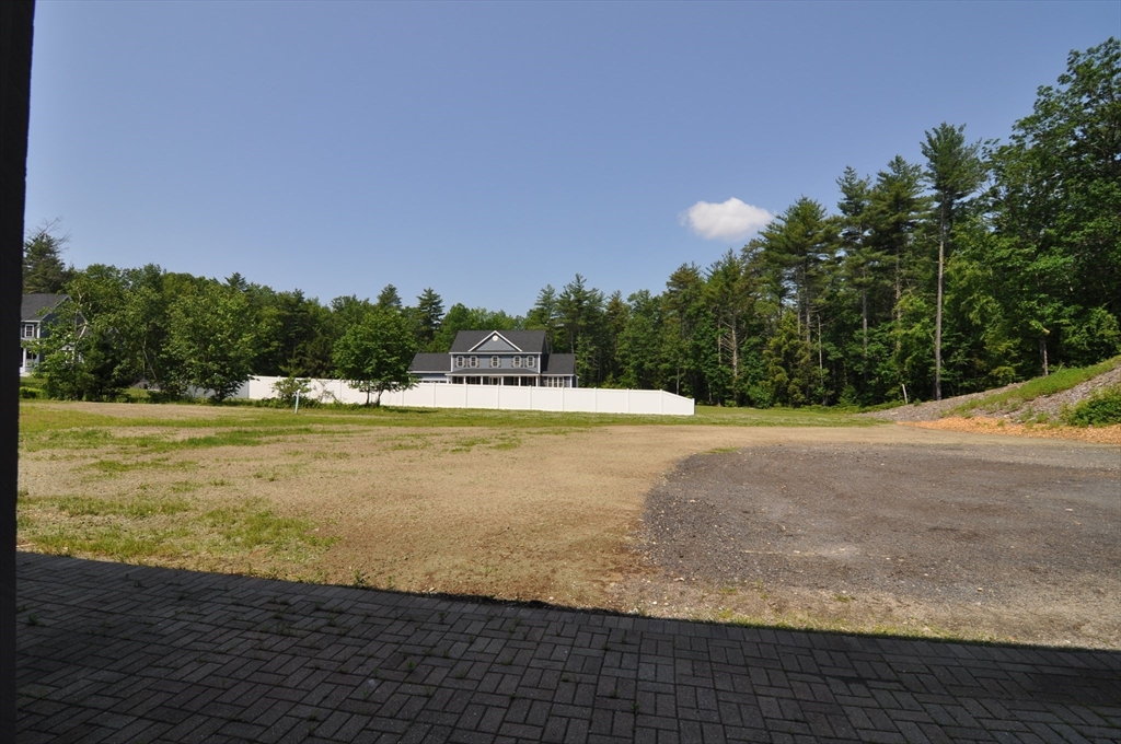 107 Warren Road Townsend, MA 01469 - Photo 35 of 37