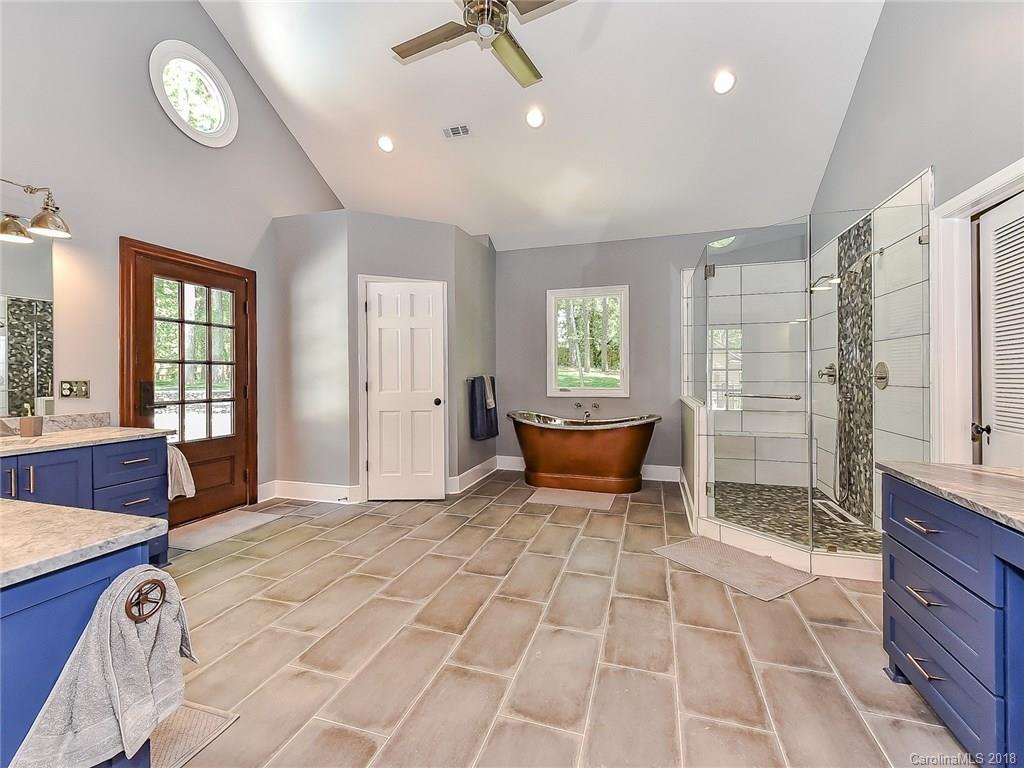 7425 Valleybrook Road Charlotte, NC 28270 - Photo 22 of 36 Gallery Image 22