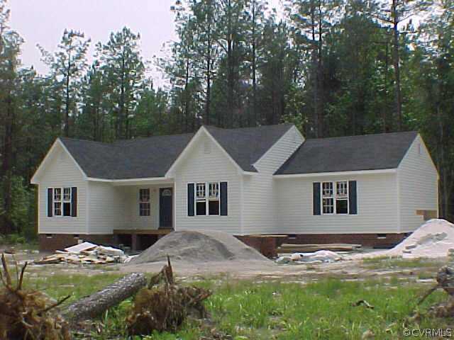 8 Vaughan Road Petersburg, VA 23805 - Photo 1 of 1 Exterior Front