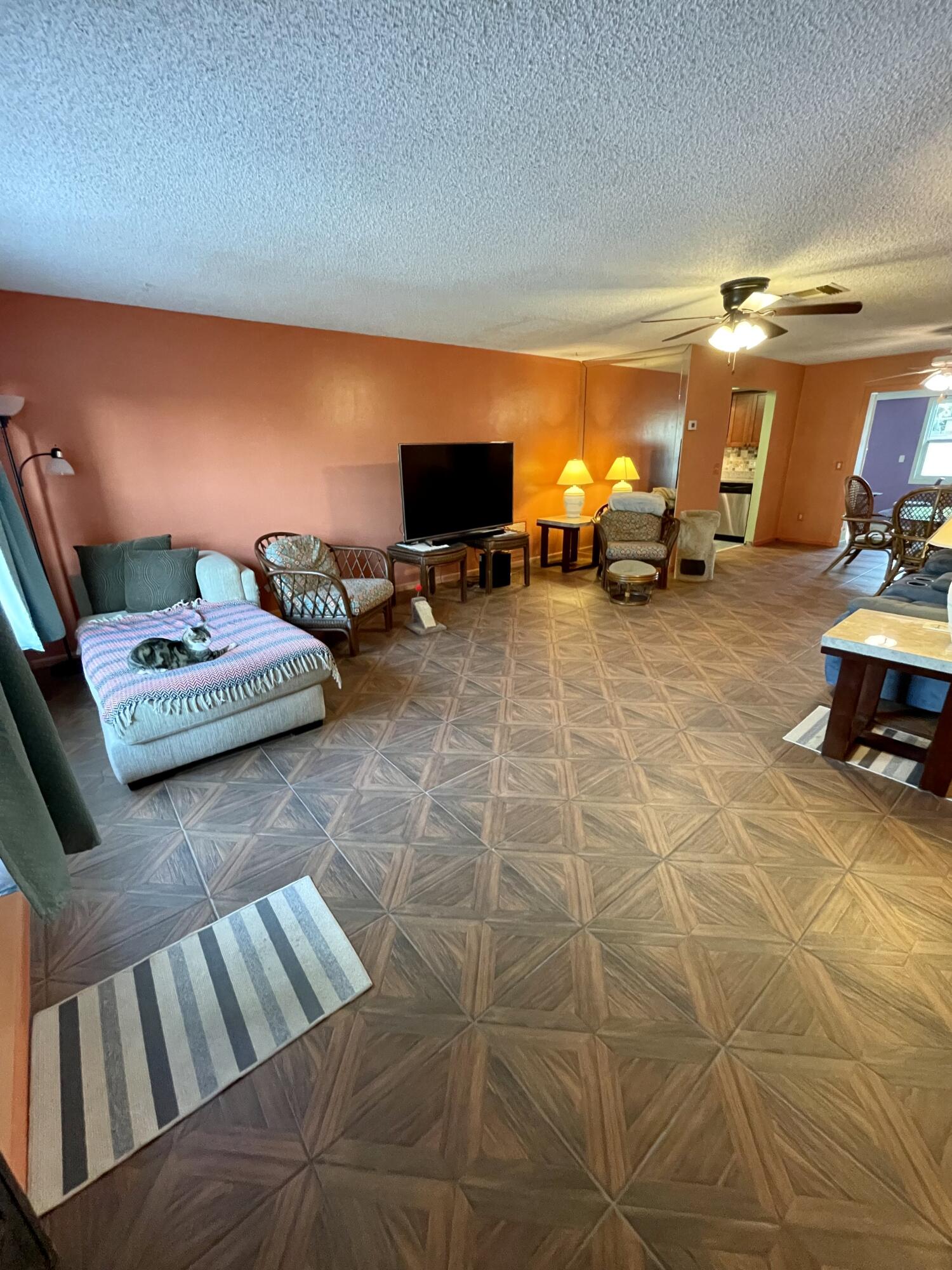 8987 Southwest 6th Street Boca Raton, FL 33433 - Photo 3 of 18 IMG_1535