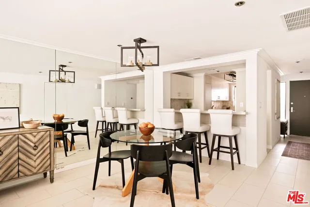 $1,398,000 | 2940 Neilson Way, Unit 103, Santa Monica, CA 90405