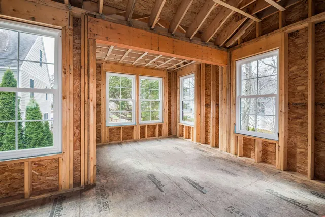 $549,000 | 6 Stoneridge Lane, York, ME 03909