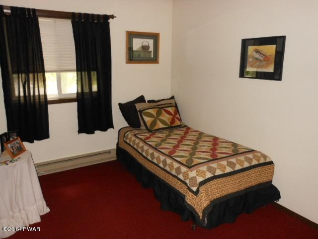 134 Heather Hill Road Dingmans Ferry, PA 18328 - Photo 23 of 27 Gallery Image 23