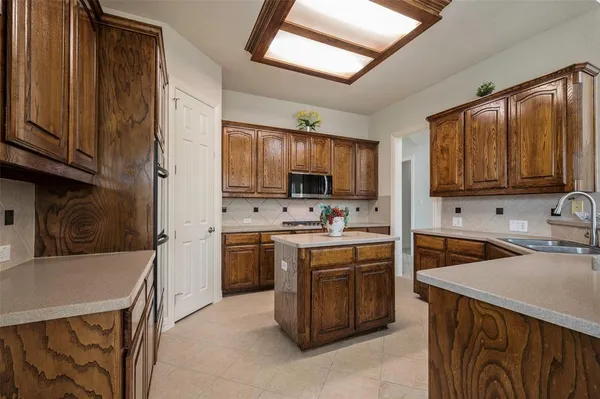 $4,800 | 4120 Abigail Drive, Highland Village, TX 75077