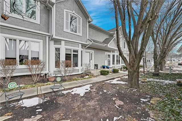 $250,000 | 13800 West 58th Terrace, Shawnee, KS 66216