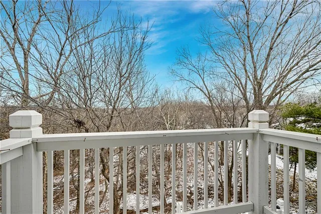 $250,000 | 13800 West 58th Terrace, Shawnee, KS 66216