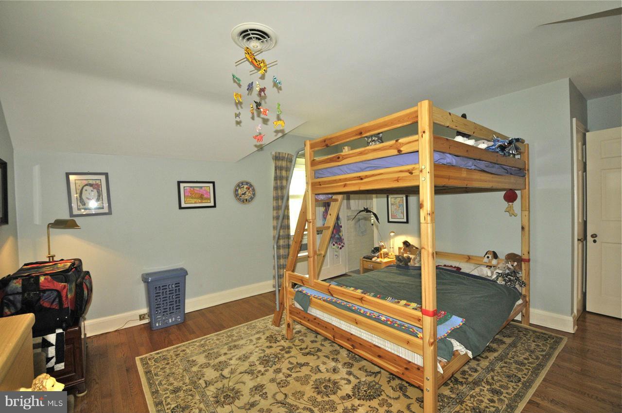 217 St Dunstans Road Baltimore, MD 21212 - Photo 10 of 21 Bedroom