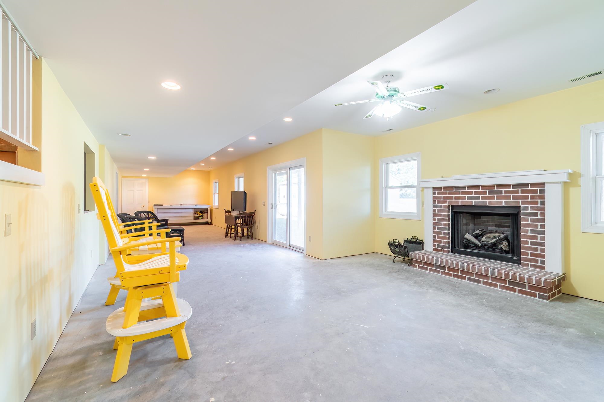 9905 Hoffman Road Fort Wayne, IN 46816 - Photo 27 of 36