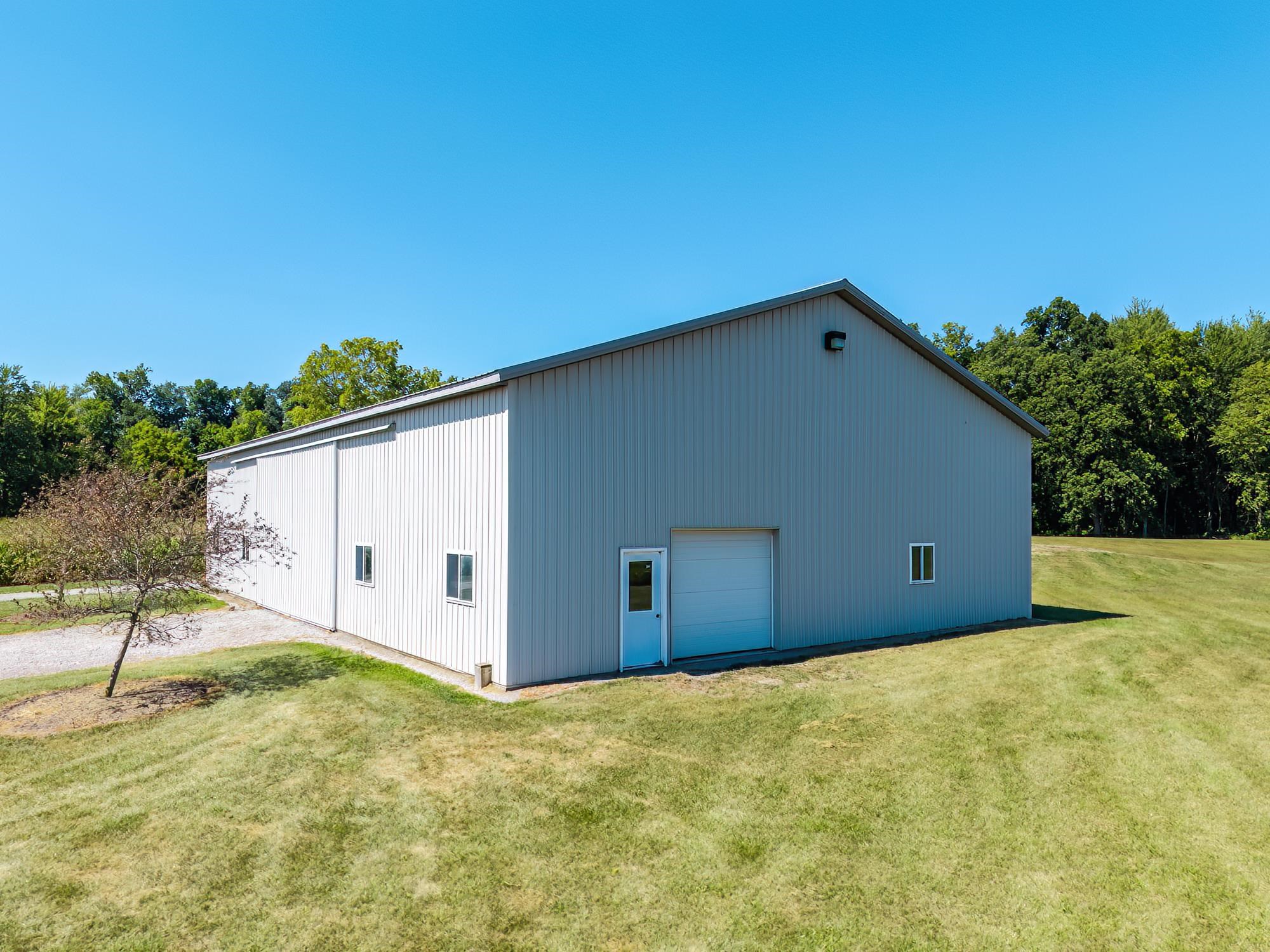 9905 Hoffman Road Fort Wayne, IN 46816 - Photo 34 of 36