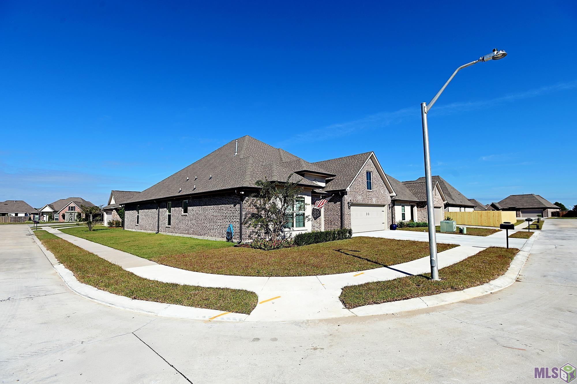 286 Magazine Loop Thibodaux, LA 70301 - Photo 3 of 22