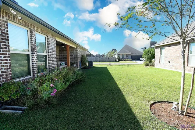 $380,000 | 286 Magazine Loop, Thibodaux, LA 70301