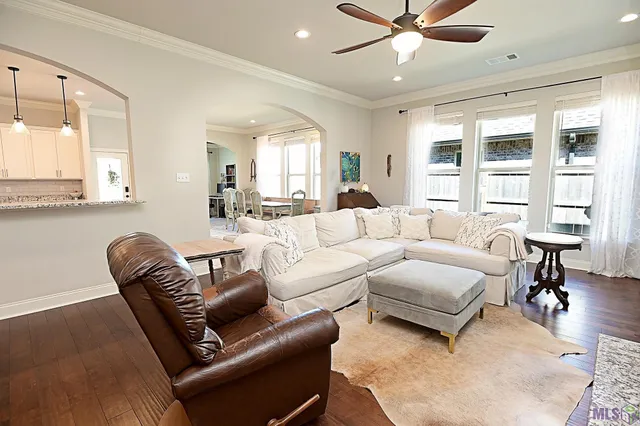 $380,000 | 286 Magazine Loop, Thibodaux, LA 70301