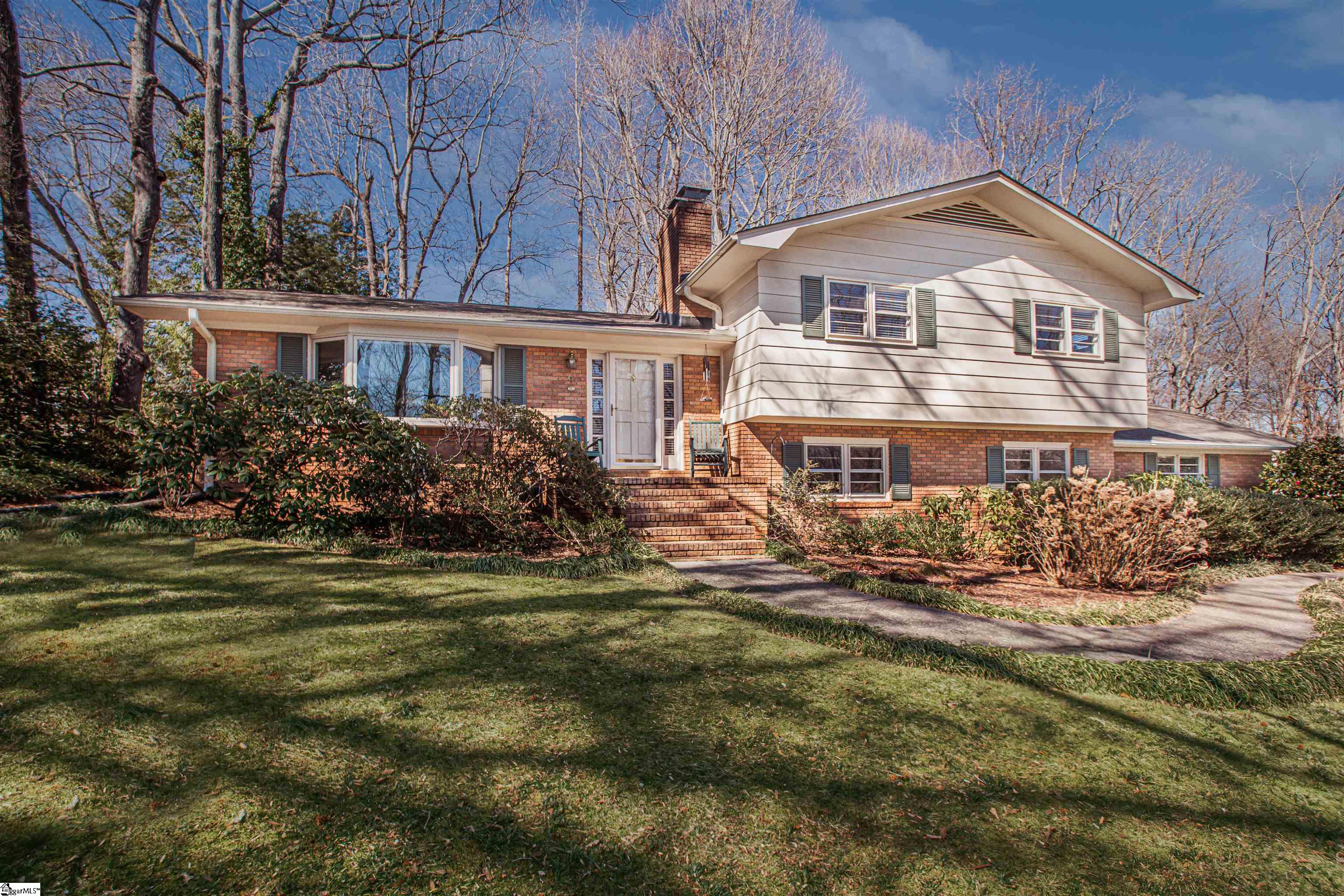 6 Hermitage Road Greenville, SC 29615 - Photo 3 of 35 Gallery Image 3