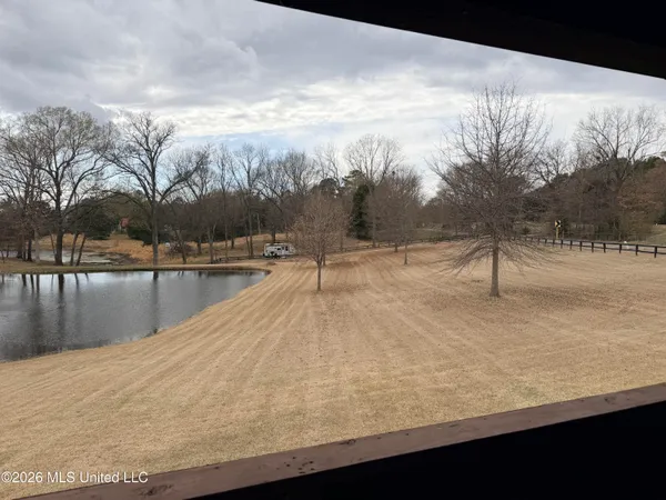 $330,000 | 5225 Crawford Road, Hernando, MS 38632