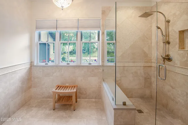 $2,650,000 | 161 Kensington Drive, Edwards, CO 81632