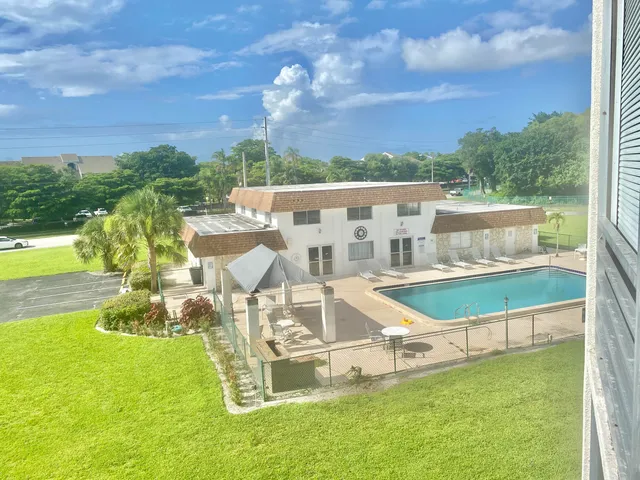 $1,950 | 6289 Lear Drive, Unit 408, Lake Worth, FL 33462